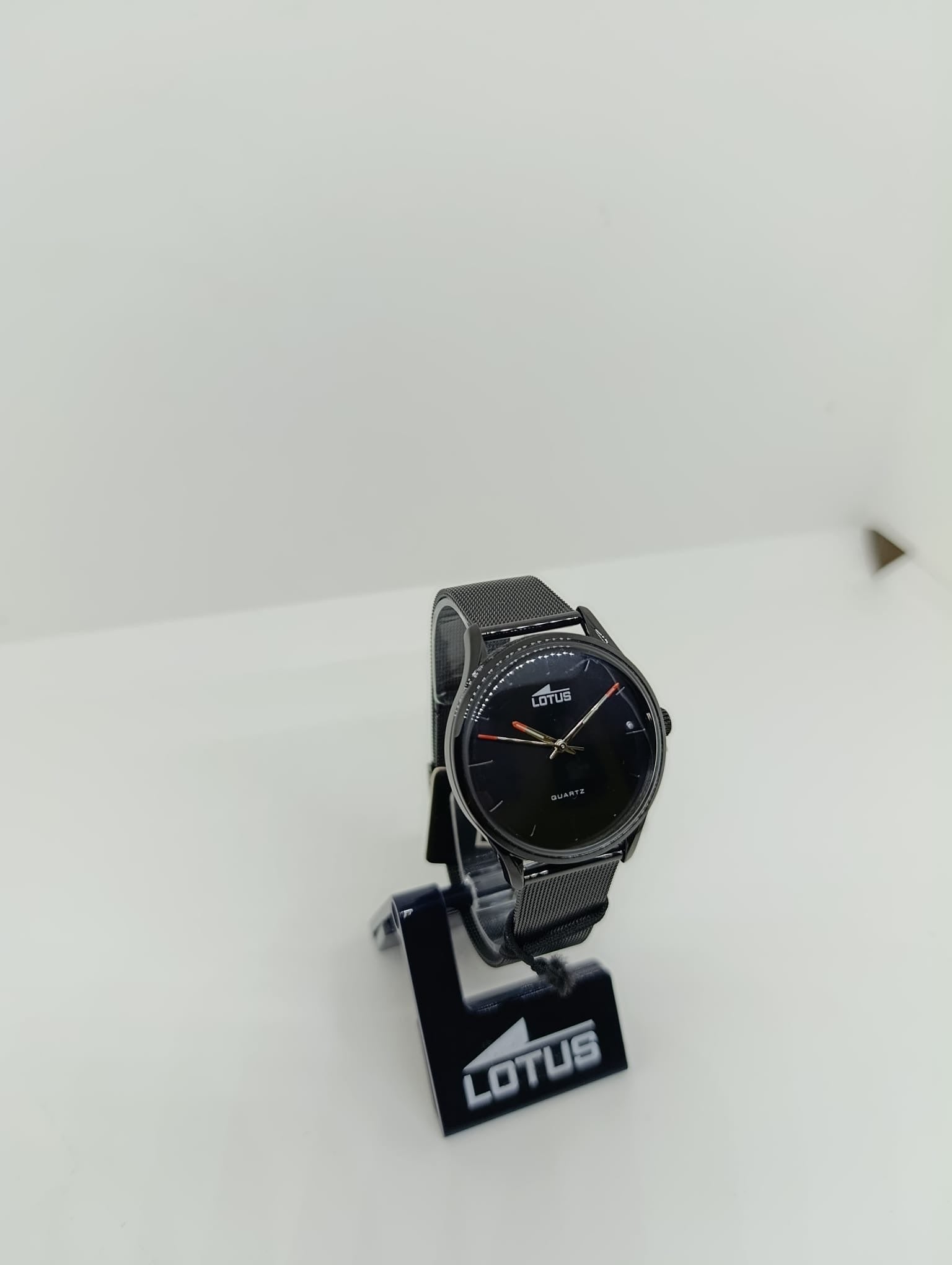 Reloj Lotus Minimalist Negro para Hombre