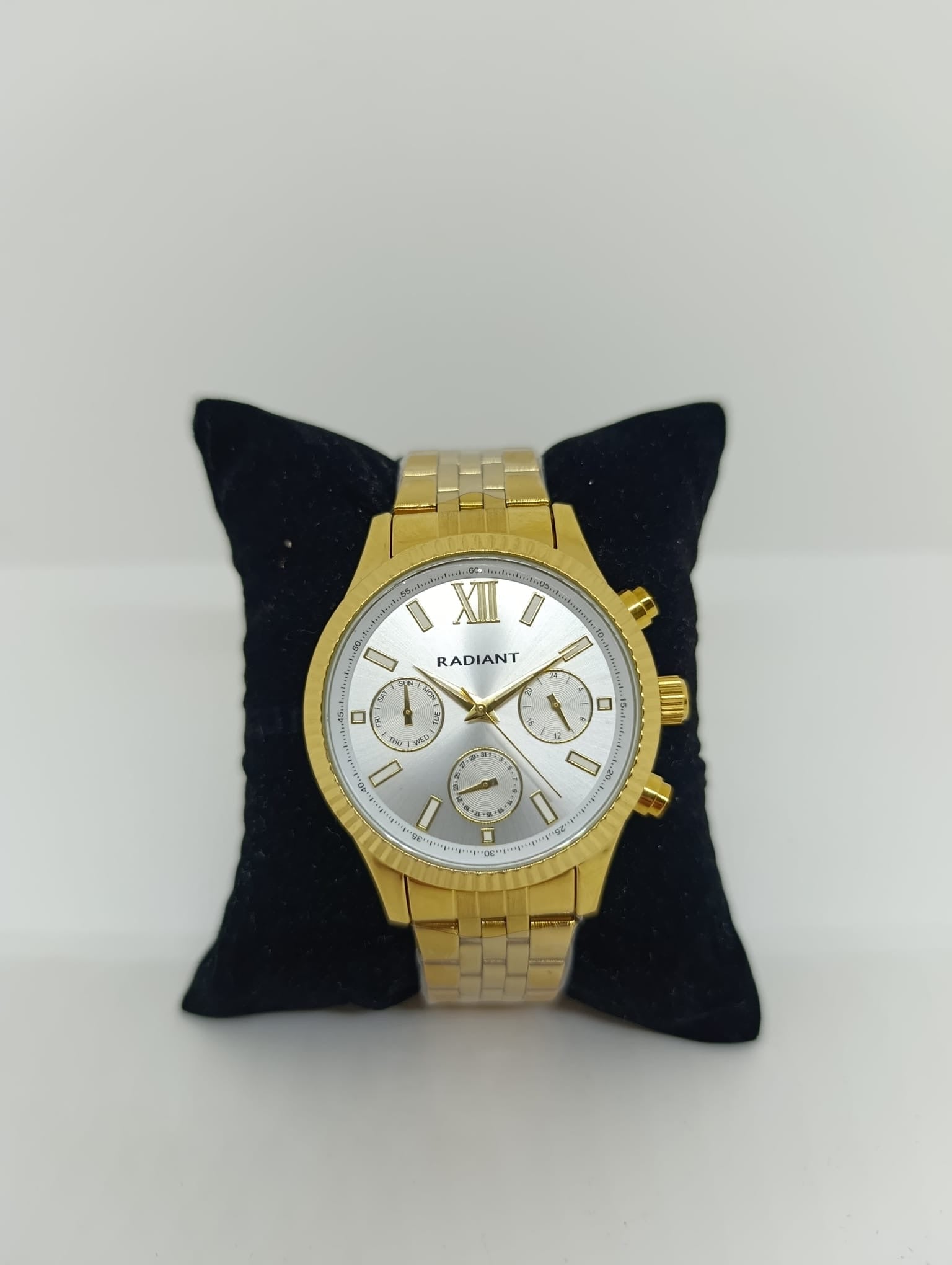 Reloj Radiant hombre Alpha dorado