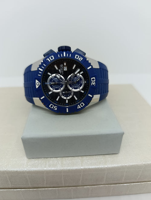 Reloj deportivo Lotus hombre con correa de corcho azul